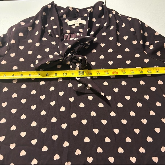 LOFT Ann Taylor Blouse L Brown Heart Print Tie Neck Long Sleeve Romantic Top - Picture 6 of 13